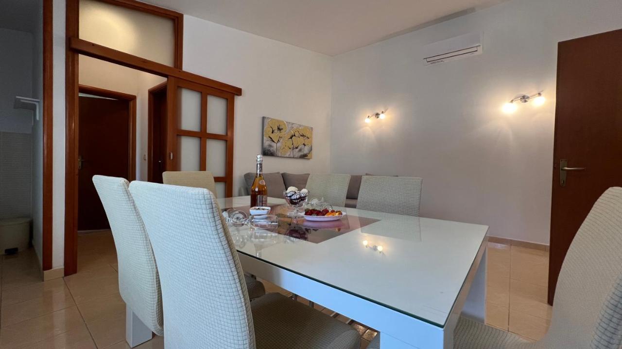 House Roca Apartamento Vodice Exterior foto
