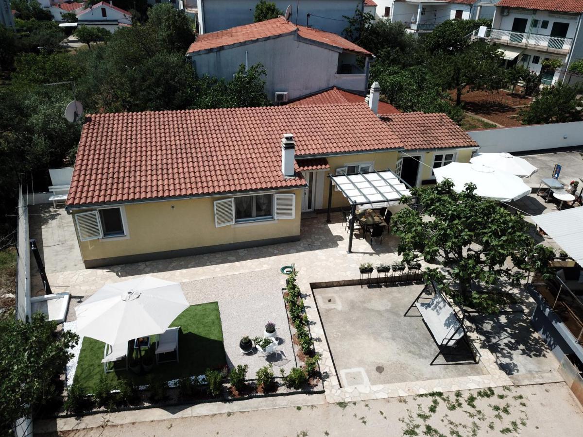 House Roca Apartamento Vodice Exterior foto