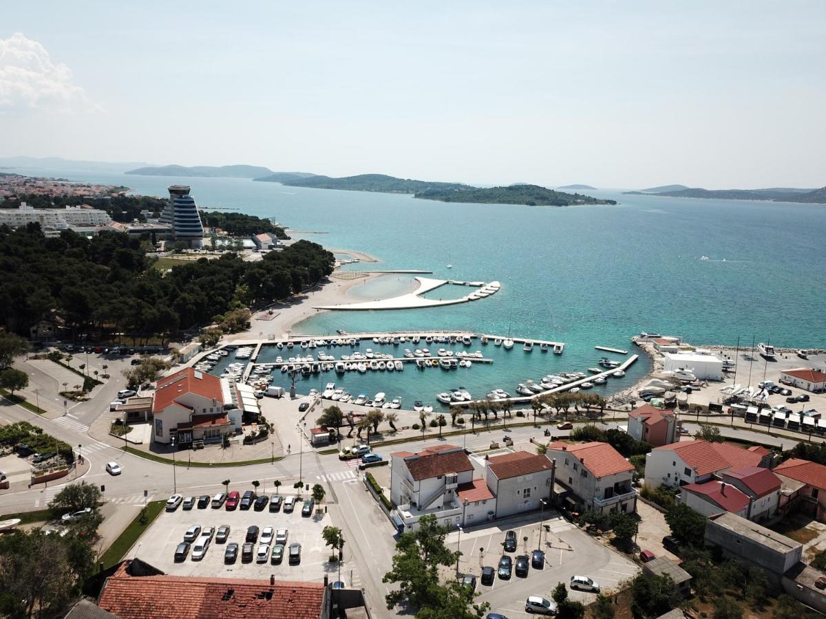 House Roca Apartamento Vodice Exterior foto