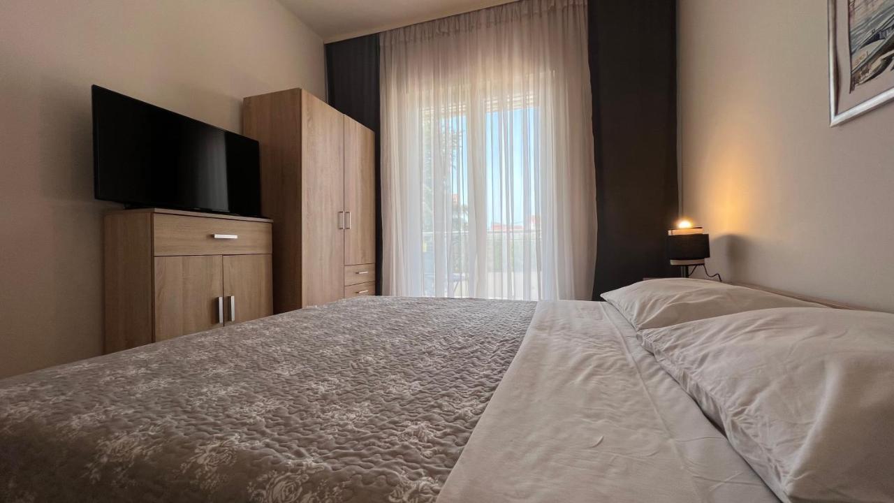 House Roca Apartamento Vodice Exterior foto