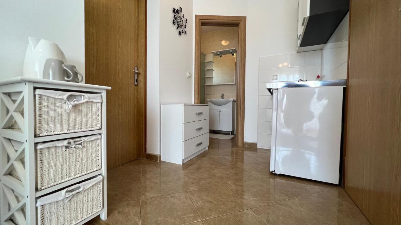 House Roca Apartamento Vodice Exterior foto
