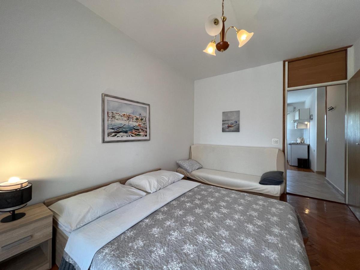 House Roca Apartamento Vodice Exterior foto
